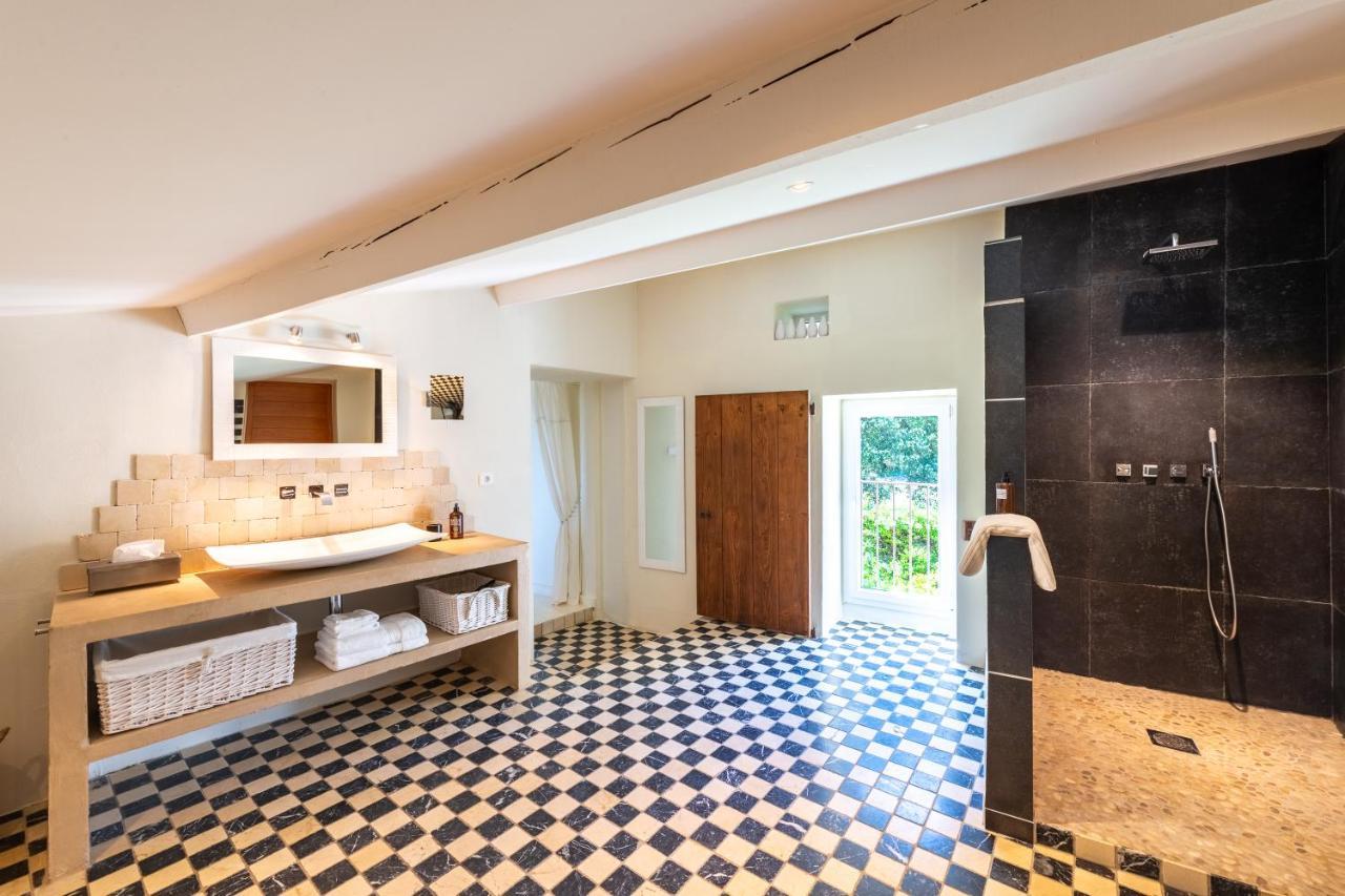 Maison D'Hotes Les Caroubiers Montségur-sur-Lauzon Exteriér fotografie