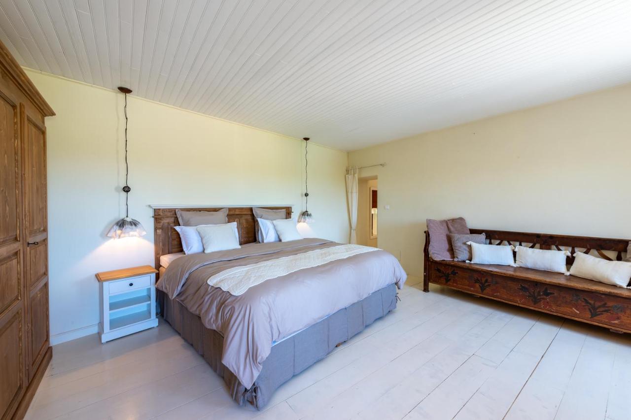 Maison D'Hotes Les Caroubiers Montségur-sur-Lauzon Exteriér fotografie